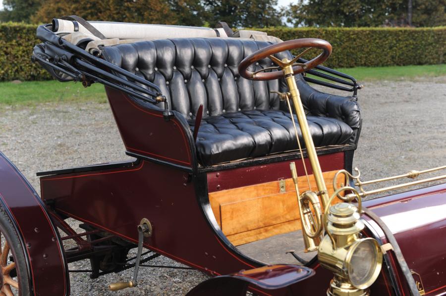  Ford Model A Runabout 1903 года  (фото 8 из 16)
